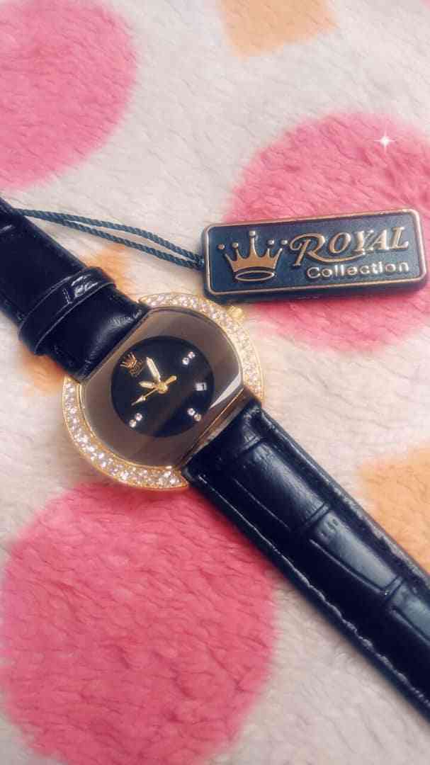 Royal leather wristwatch